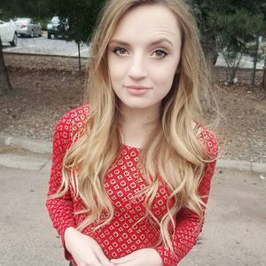 Meet your Posher, Mercedes